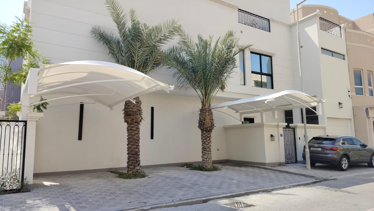 130 Villas Carpark Shade